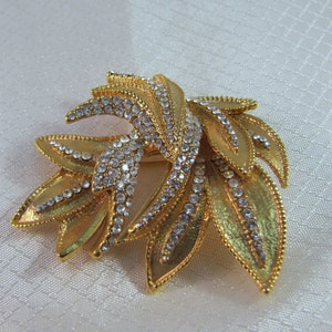 Vintage Designer Fashion Leaf Brooch with Crystal Embellishments image 1