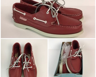 narrow width boat shoes