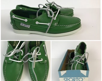 narrow width boat shoes