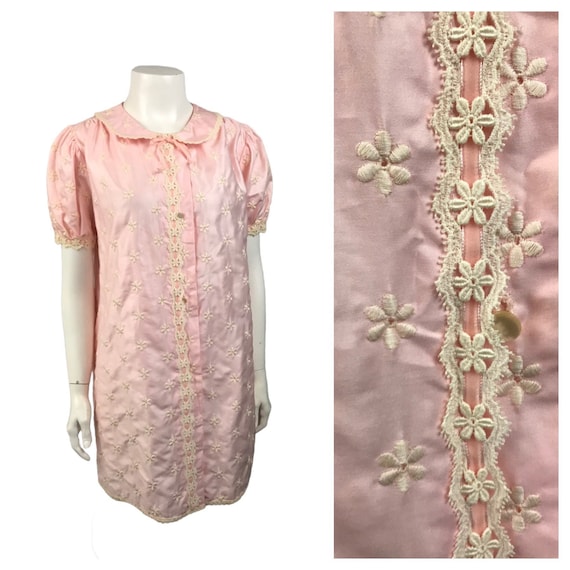 1960s Baby Doll Nightie / Pink Cotton Floral Butto