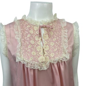 Lange roze kanten mouwloze nachtjapon uit de jaren 60 Eve Stillman-nachtjapon / dames Small