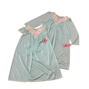 vintage Deadstock Aqua nylon brodé dentelle chemise de nuit TNO / taille M/L -