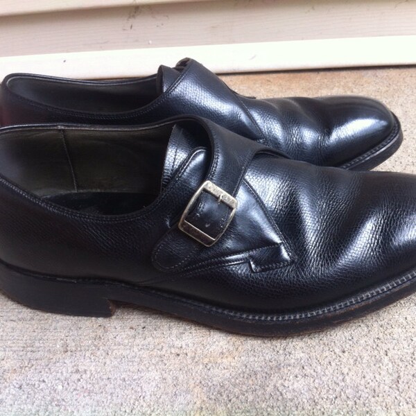 Vintage 1960s Mod Buckle Toe Oxford Spade Soles Long Wing Size 8 9 Crepe Sole  Dandy Mod  Rockabilly Gothic New Wave