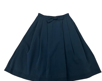 Vintage 1950s Black Pleated Full Skirt / Full Skirt with Bow / Women’s XS -