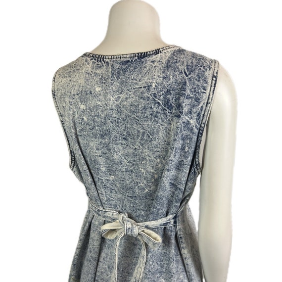 Vintage Acid Wash Sleeveless Denim Dress Tie Back… - image 5