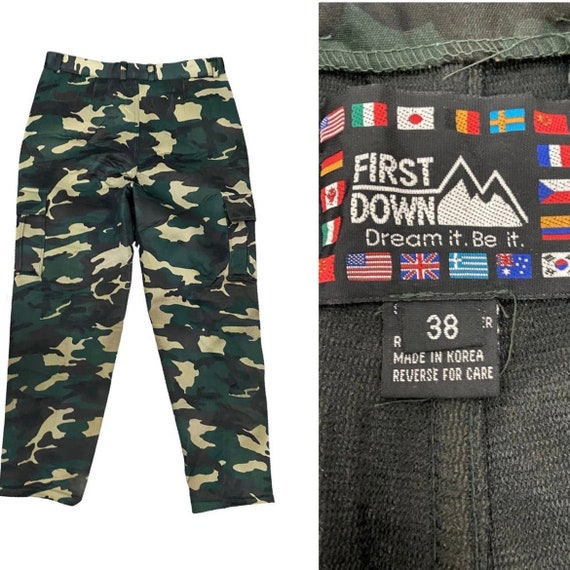 1980s First Down Green Quilted Camo Cargo Pants Camouflage / Waist