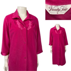 1970s Vanity Fair Hot Pink Velour Short Robe Loungewear /  Small *