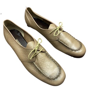 Vintage NOS Pebble Grain Greige Leather Lace Up Casual Shoes / Damskie 9AA