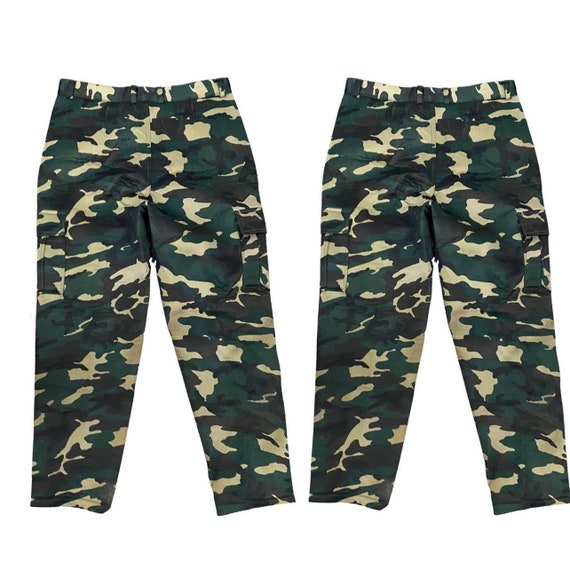1980s First Down Green Quilted Camo Cargo Pants Camouflage / Waist