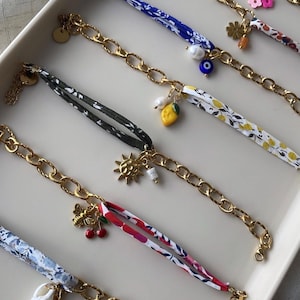 Bracelet à breloques tissu liberty - personnalisé femme