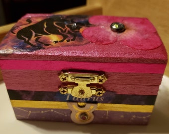 Mini Metallic Pink and Purple Taurus Astrology Trinket Box