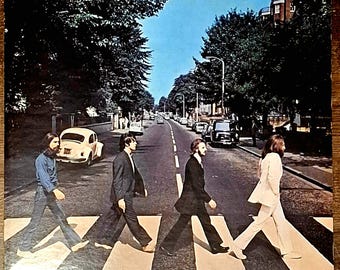 Beatles Abbey Road Japan AP-8815 LP Apple + Taiwan Insert and Jacket