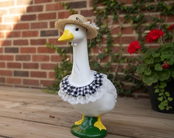 Mini Gans Outfit - Kleine Gans Dekoration für den Schreibtisch