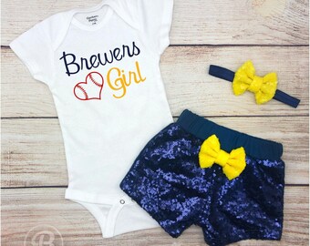baby brewers clothes