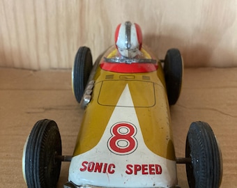ヴィンテージ レトロ 日本製 ブリキ玩具 レーシングカー車 コレクター 匿名配送 デニスレーサー。ヴィンテージの巻き上げ式ブリキおもちゃのレトロ