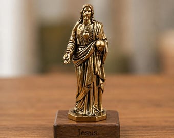 Miniatur-Messing-Jesus-Statue, Hand gegossen Sacred Heart-Figur, Jungfrau Maria-Taschen-Heiliger, religiöses Geschenk für katholischen Altar-Wohnkultur-Kunst