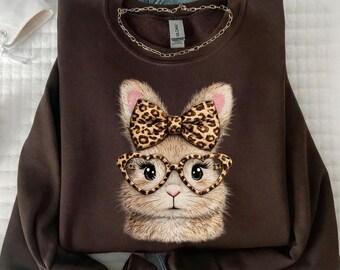 Retro Happy Easter Bunny Sweatshirt, Easter Day Coquette Leopard Bunny Crewneck, Trendy Spring Women Easter Gift for Her, Retro Bunny Hoodie