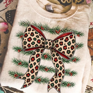 Leopard Print Bow PNG, Holiday Pine Garland Sublimation Design, Cheetah Print Winter Shirt Design, Trendy Xmas Festive Bow DTF PNG