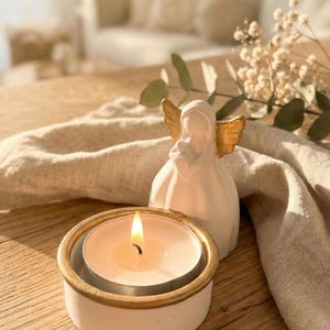 Gouden theelichthouder met beschermengelmotief – Cadeau voor doop en geboorte – Troost voor doodgeboren kinderen – Raysin-decoratie met echt bladgoud – Communie