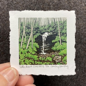 Little Moore Cove Falls, Limited Edition Reduktion Linoldruck, Gebirgsbach, Wasserfall, Berge