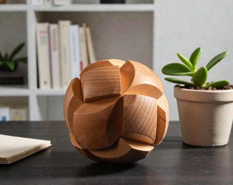 Lucchetto Kongming in legno da calcio / Puzzle rompicapo 3D / Giocattolo da scrivania antistress