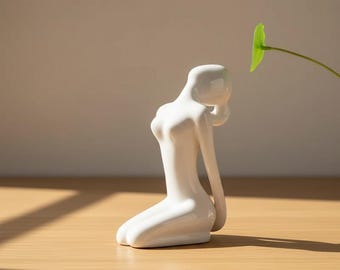 Decorative Porcelain Yoga Figurine – Abstract Female Sculpture for Relaxing Spaces
