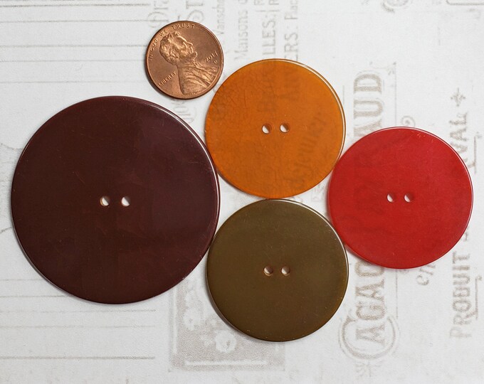 Mixed Lot of 4 Large Thin Bakelite Disc Coat Buttons 1 XL Burgundy 2 ...