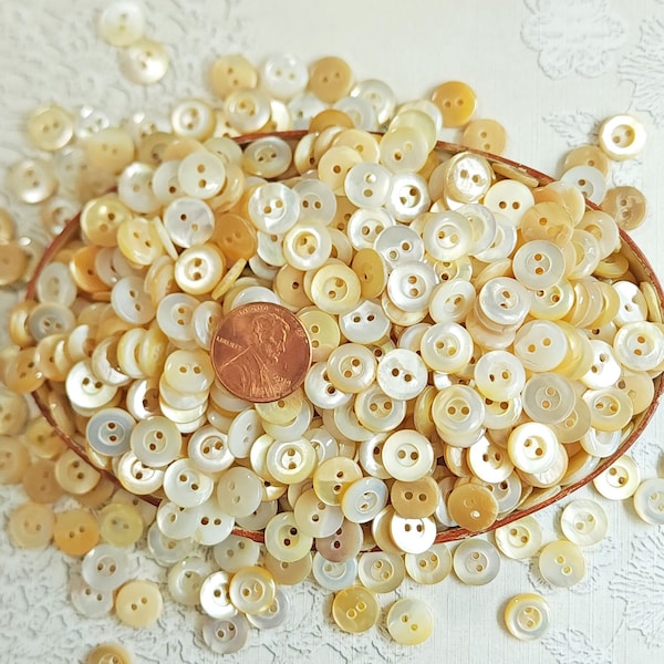 50 or 100 Tiny 1940s Diminutive Mother of Pearl Doll Buttons ~ Dimi MOP Shell ~ White to Honey Cream ~ 3/8" or less