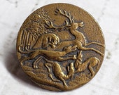 4 Hound Dogs Taking Down a Stag Buck Deer Exceptional Antique Victorian Stamped Brass Sporting Hunt Picture Button 13 16 inch 21mm