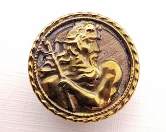 Neptune Poseidon ~ Antique Brass Mythology Picture Button ~ Wood Background ~ 11/16" ~ German Backmark Deponirt