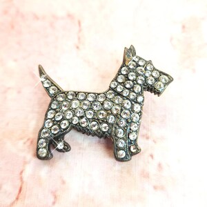Large Realistic Rhinestone Paste Scottie Dog Button ~ Sparkling Jeweled Scottish Terrier ~ 1-7/16" 37mm