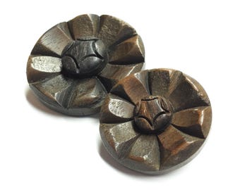 Realistic Carved Wood Mother Daughter Flower Buttons ~ 1-1/2" and almost 1-1/8"