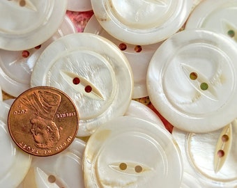 5 Vintage 1940s Carved Mother of Pearl Cat Eye Sewing Buttons ~ Fish Eye MOP Shell ~ 1-1/8" ~ Wedding Bridal