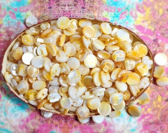 20 Vintage 1940s Creamy Golden Honey Mother of Pearl Sewing Buttons ~ Self Shank Shell MOP ~ just under 7/16"