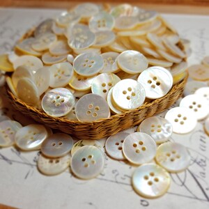 10 or 25 Vintage 1940s Minimalist Mother of Pearlshell MOP Sewing