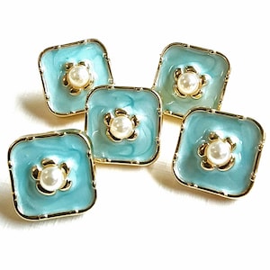 5 575シャネル ボタン　2個 Chanel Buttons Set of 5 - Etsy