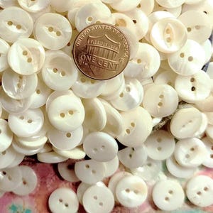 Vintage 1940s Pearl Shell Cat Eye / Fish Eye Buttons ~ just under 1/2" ~ 10 to 100