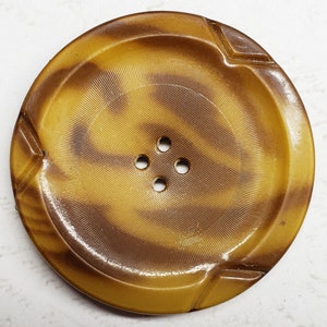 Large Celluloid tight top buffed buttons