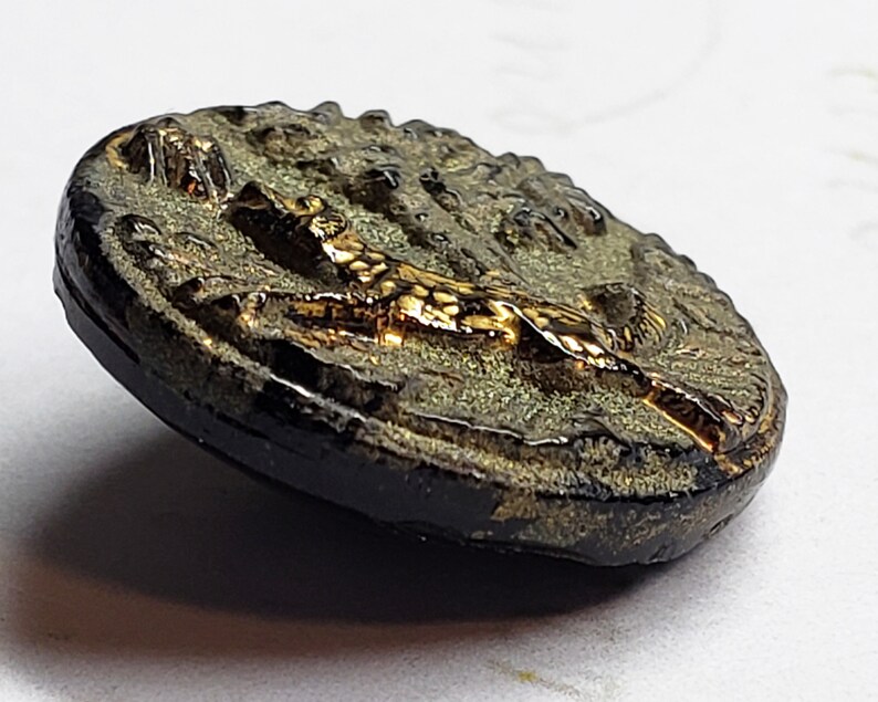 Running Hound Dog ~ Black Glass Picture Button with Gold Luster ~ 34 19mm