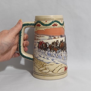 Vintage 1996 Budweiser Holiday Stein. Budweiser Anheuser-Busch Stein. American Homestead Stein. Collectible Beer Stein. Clydesdale Stein.