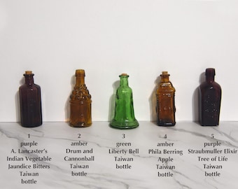 Botellas vintage coleccionables pequeñas, vendidas individualmente. Botellas pequeñas. Botellas decorativas. Botellas vintage pequeñas y coloridas. Botellas pequeñas.