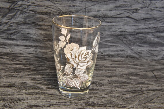 Vintage Libbey Glass Rose Bouquet Tumbler with Gold and White Roses. Libbey's Glassware. One Glass Tumbler with Roses.