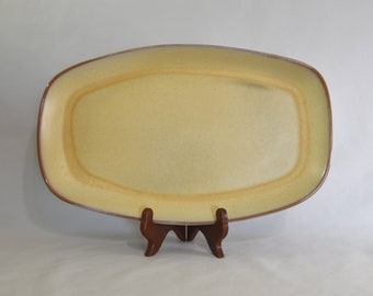 Frankoma Oval Serving Platter Plainsman Desert Gold. Large Serving Platter Plainsman Desert Gold by Frankoma Pottery 5QS Platter.