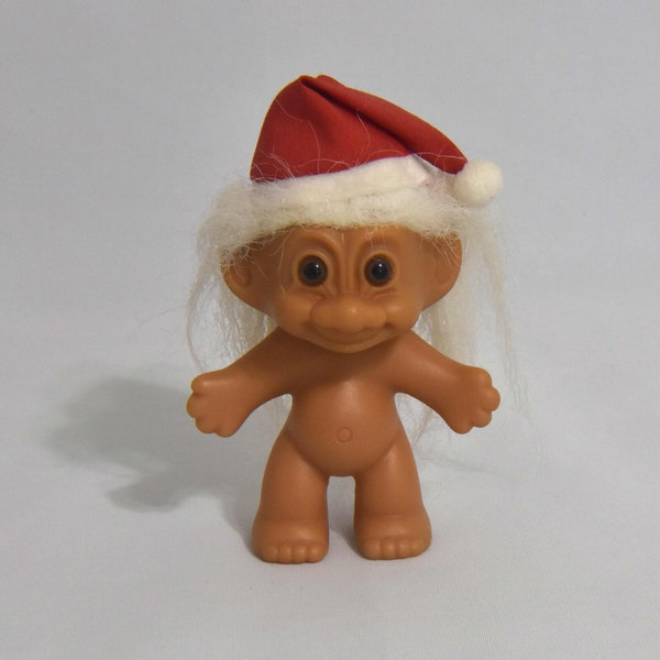 poupée vintage Santa Troll par Russ Berrie. Poupée troll du père Noël nu n ° 18276. Petit troll du père Noël nu de 4 "avec chapeau par Russ Berrie.