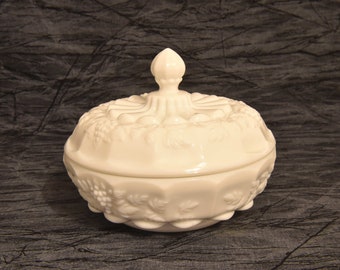 Westmoreland Paneled Grape Milk Glass Chocolate Box - Candy Dish, Milk Glass Candy Dish, Milk Glass with Grapes, Lidded Glass Candy Dish