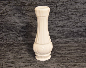 Wheaton Glass Bullseye White Milk Glass Vase