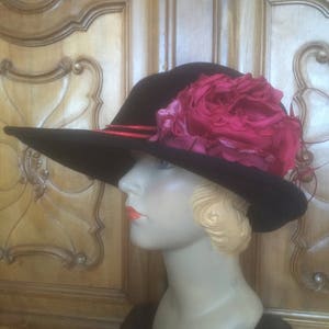 magnificent vintage Philip Treacy Londonblack velvet hat with fuscia peony in beautiful condion like new Ascot