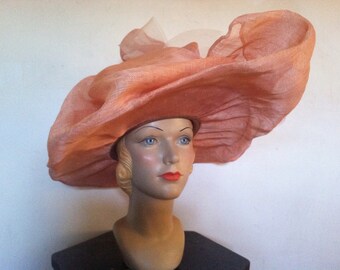 Vintage ascot derby hat peach 20 inch hat beautiful