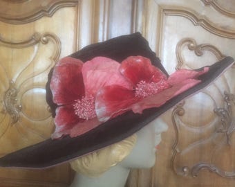 vintage 1920s velvet wide brim hat black pink with poppies