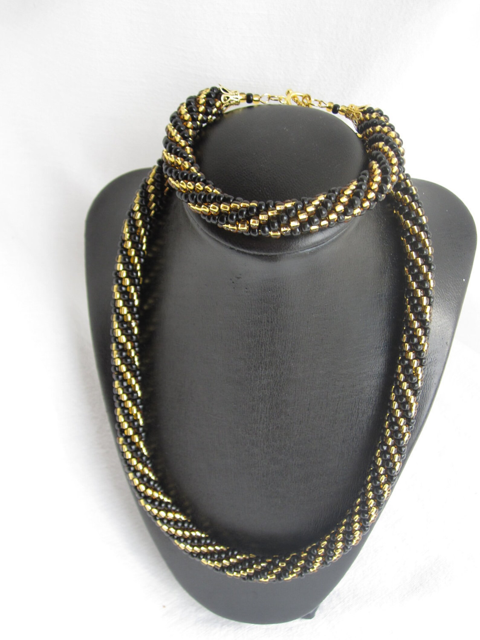 Date Night Beaded Necklace main image 0